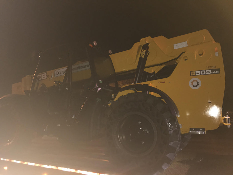 2020 JCB 509-42 Canopy, Solid Tires, Work Lights, Beacon, Aux Hydraulics, Back up Alarm, Lifting Eye, ES Decals