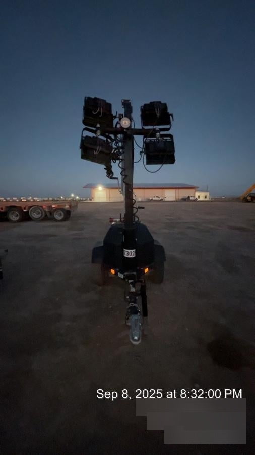 2022 Allmand NLV3GR (4) LED Light Fixture 350W, 23' Vertical Mast, 3kW Prime, Towable, ES Decals, T3