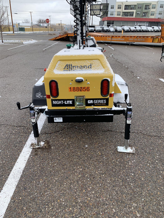 Allmand NLV3GR (4) LED Light Fixture 350W, 23' Vertical Mast, 3kW Prime, Towable, Deep Sea L401, Leveling Jacks, Yanmar T4F 5.8hp