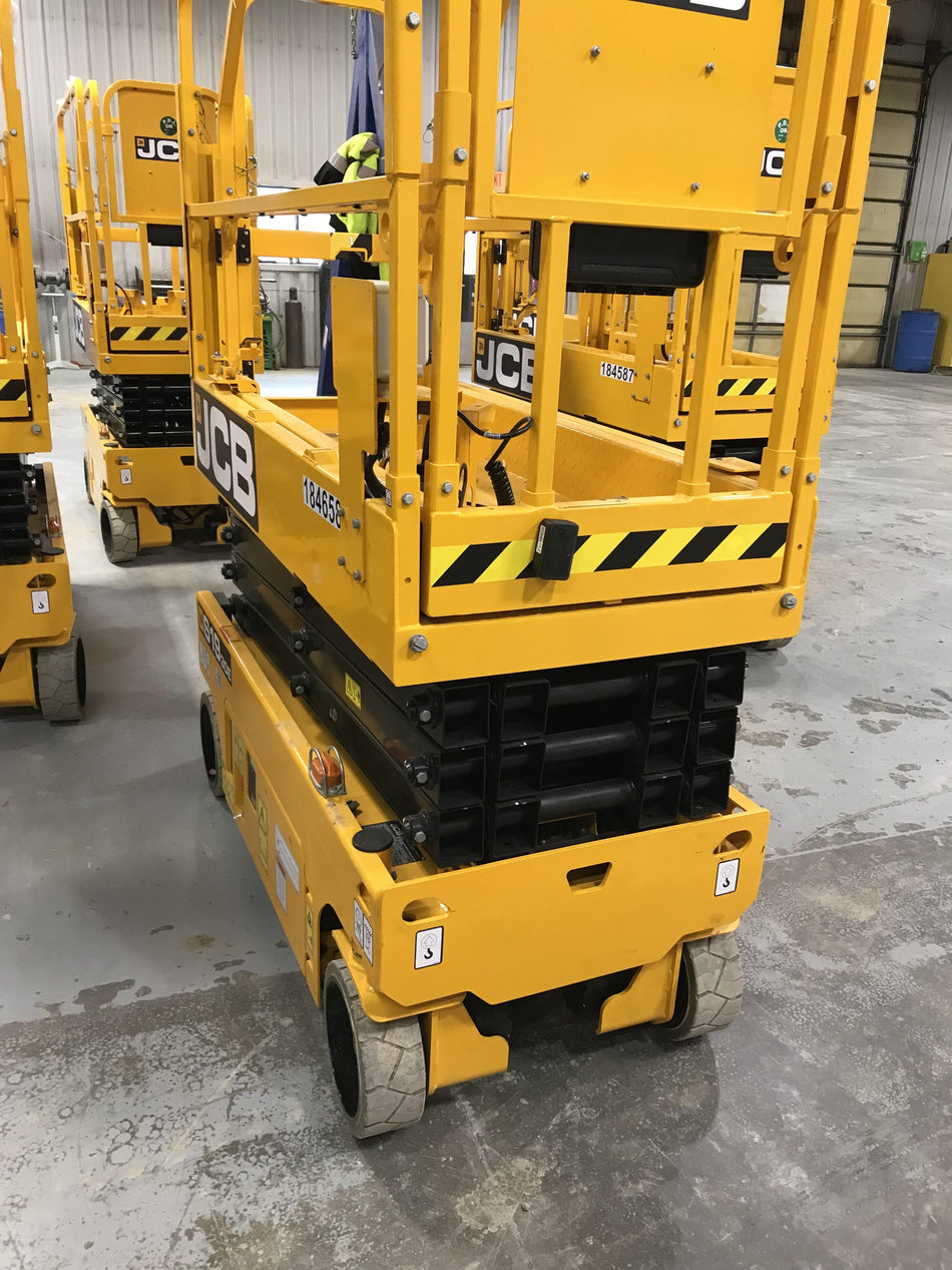 2021 JCB S1930E