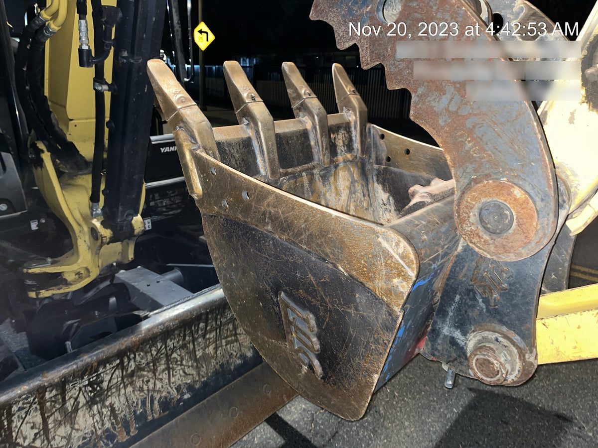 2021 TAG MANUFACTURING 24" Bucket - Mini Excavator 5,000 - 14,000 Lbs