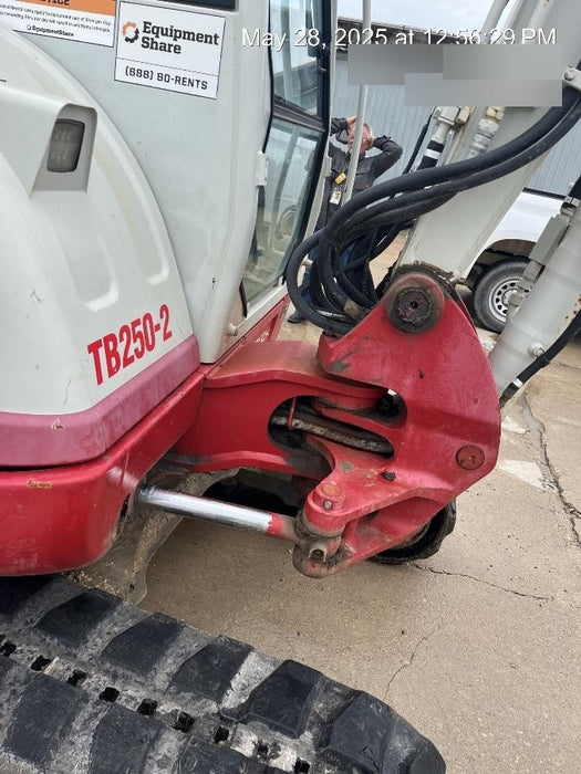 2020 TAKEUCHI TB250-2C