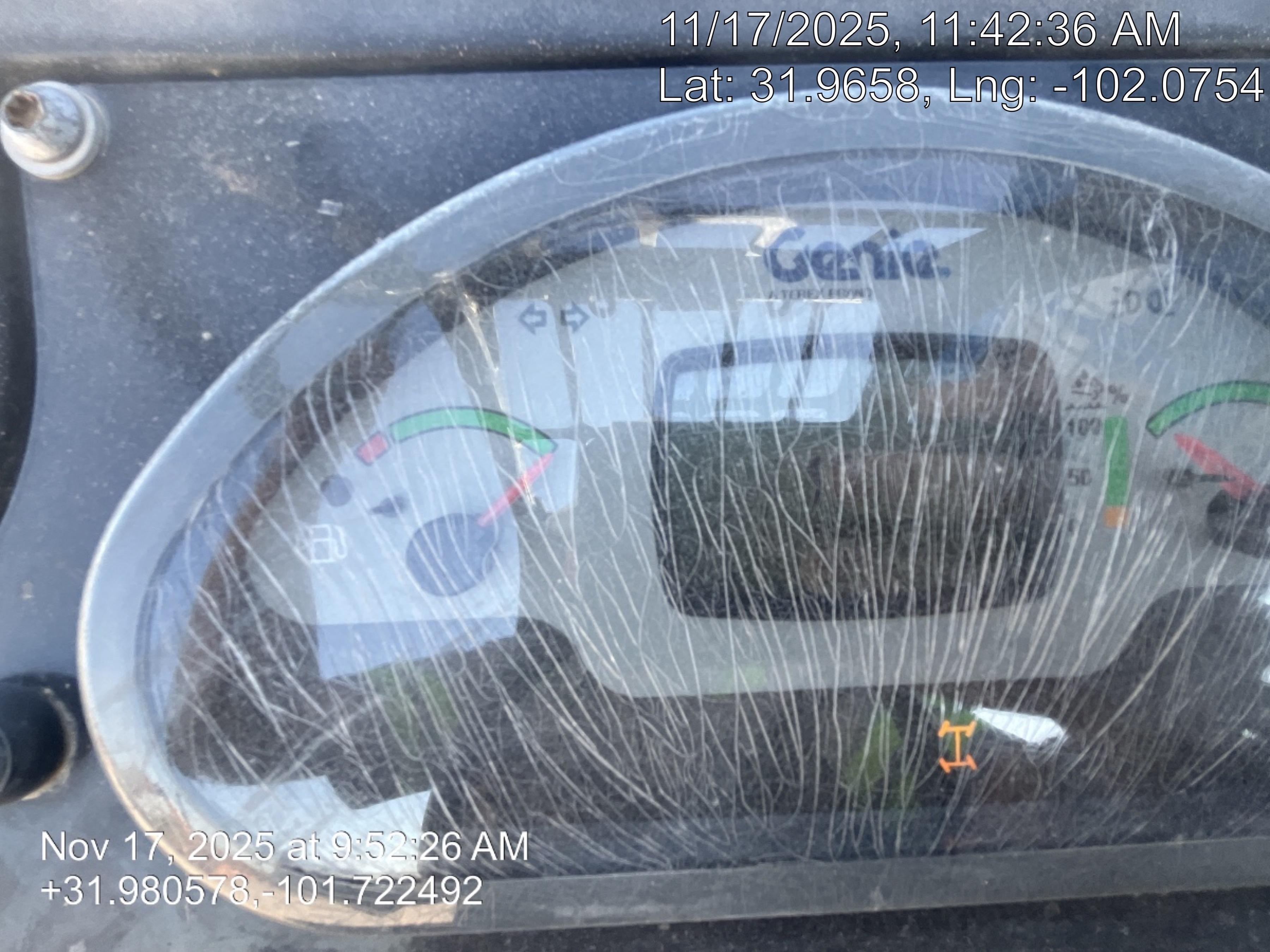 2018 GENIE GTH-1056