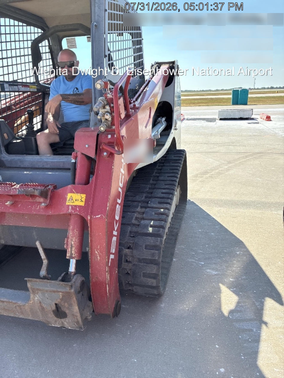 2022 TAKEUCHI TL12R2-R