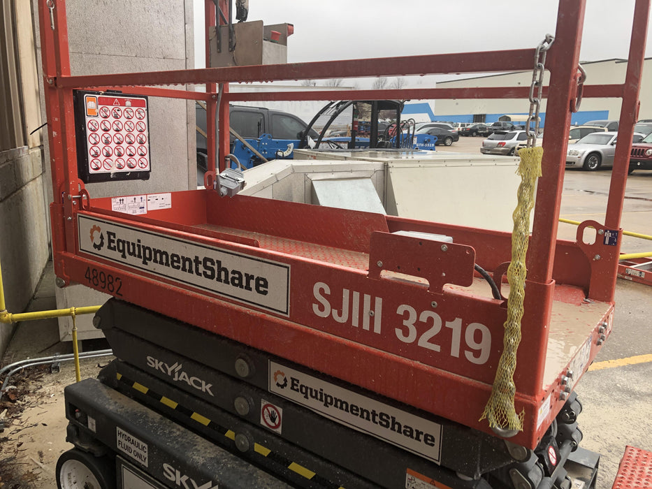 2019 Skyjack SJIII-3219 Standard Options, Trojan Batteries