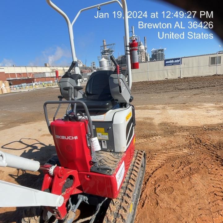 2023 TAKEUCHI TB210R