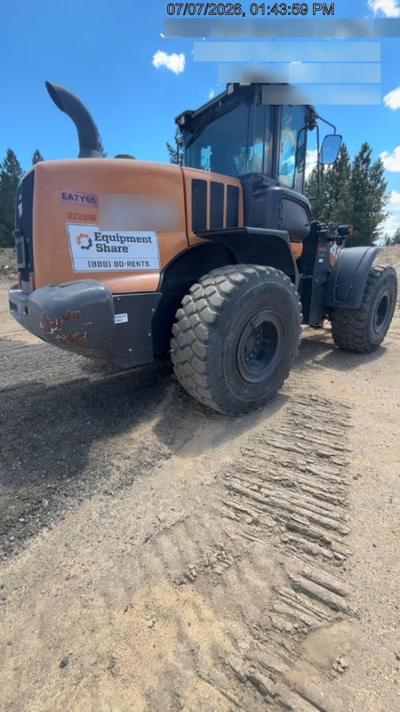 2023 CASE 821G