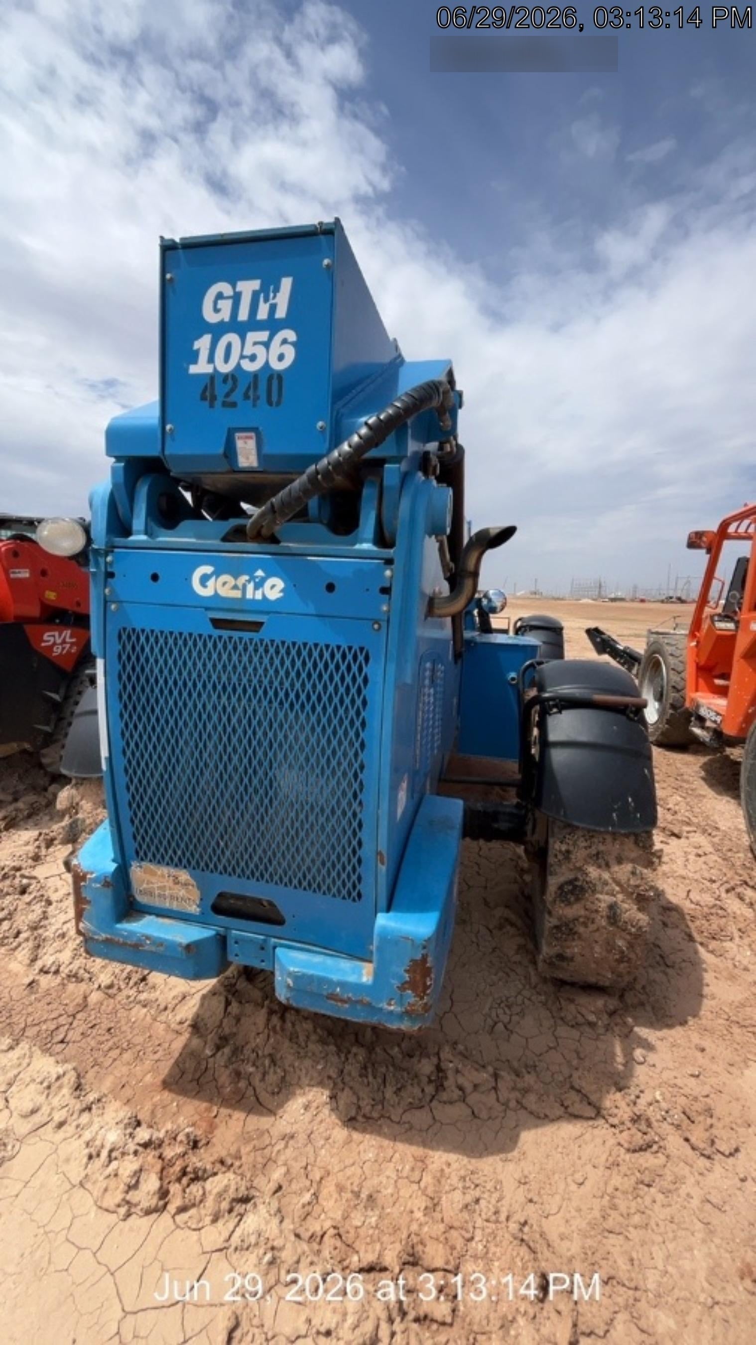 2017 GENIE GTH-1056