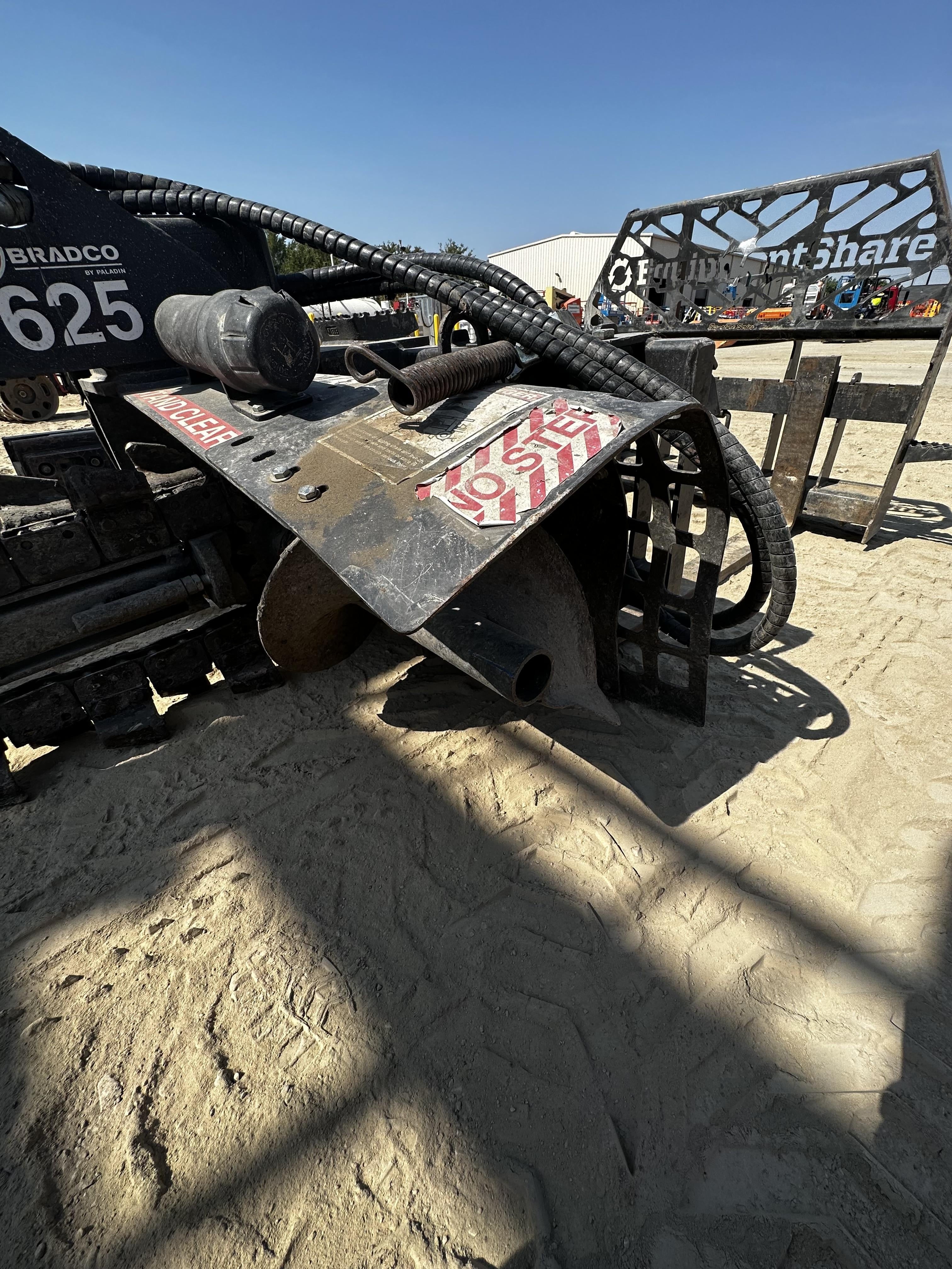 2019 PALADIN 625