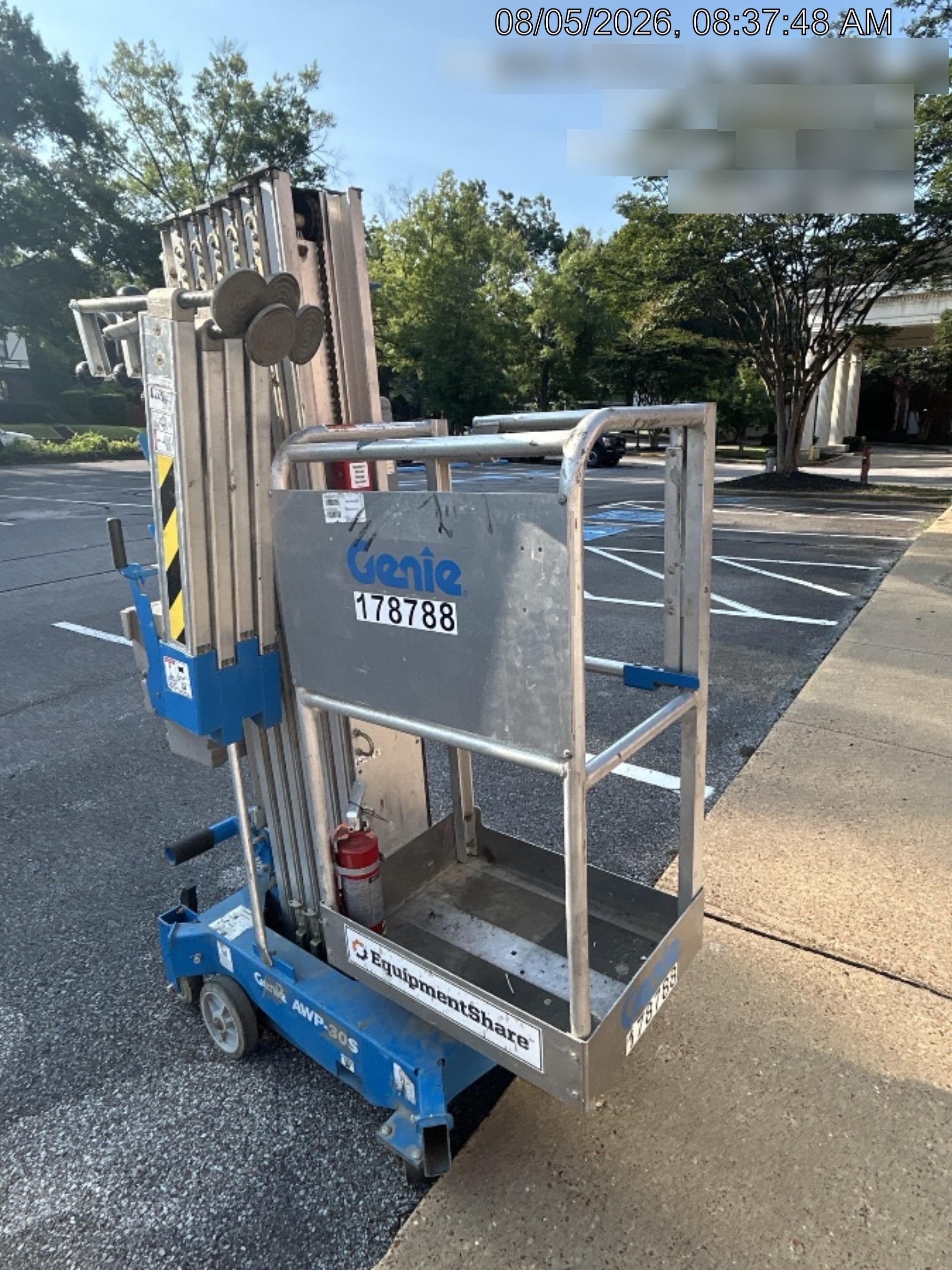 2021 GENIE AWP-30S DC