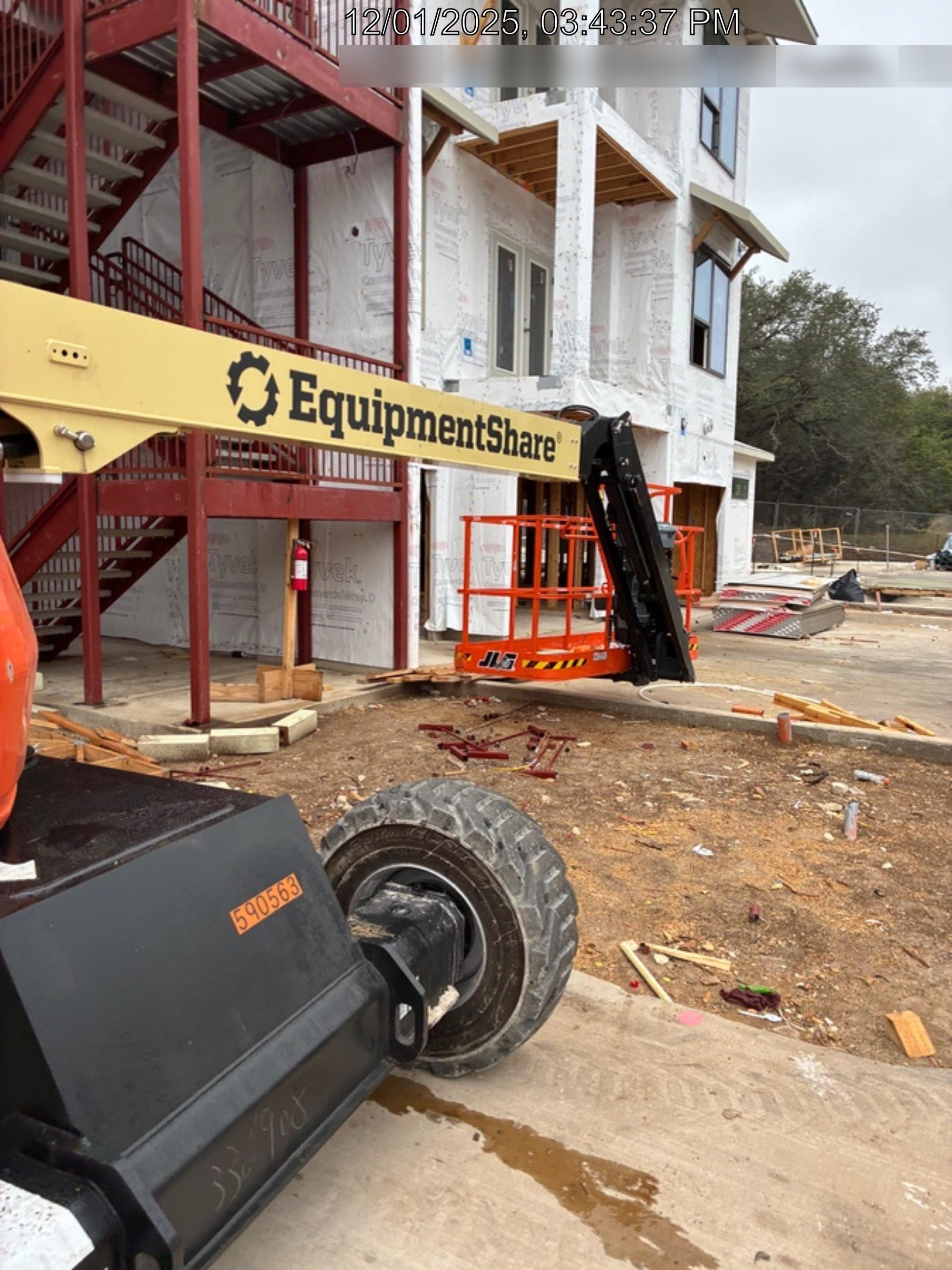 2025 JLG 460SJ