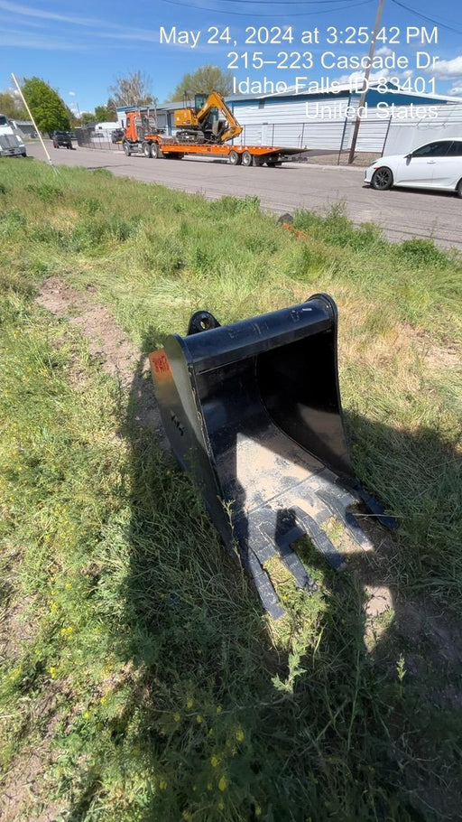 2023 TAG MANUFACTURING 24" Backhoe Bucket