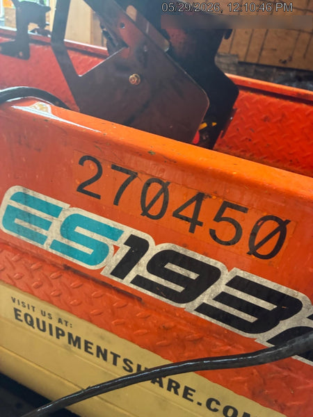 2022 JLG ES1932