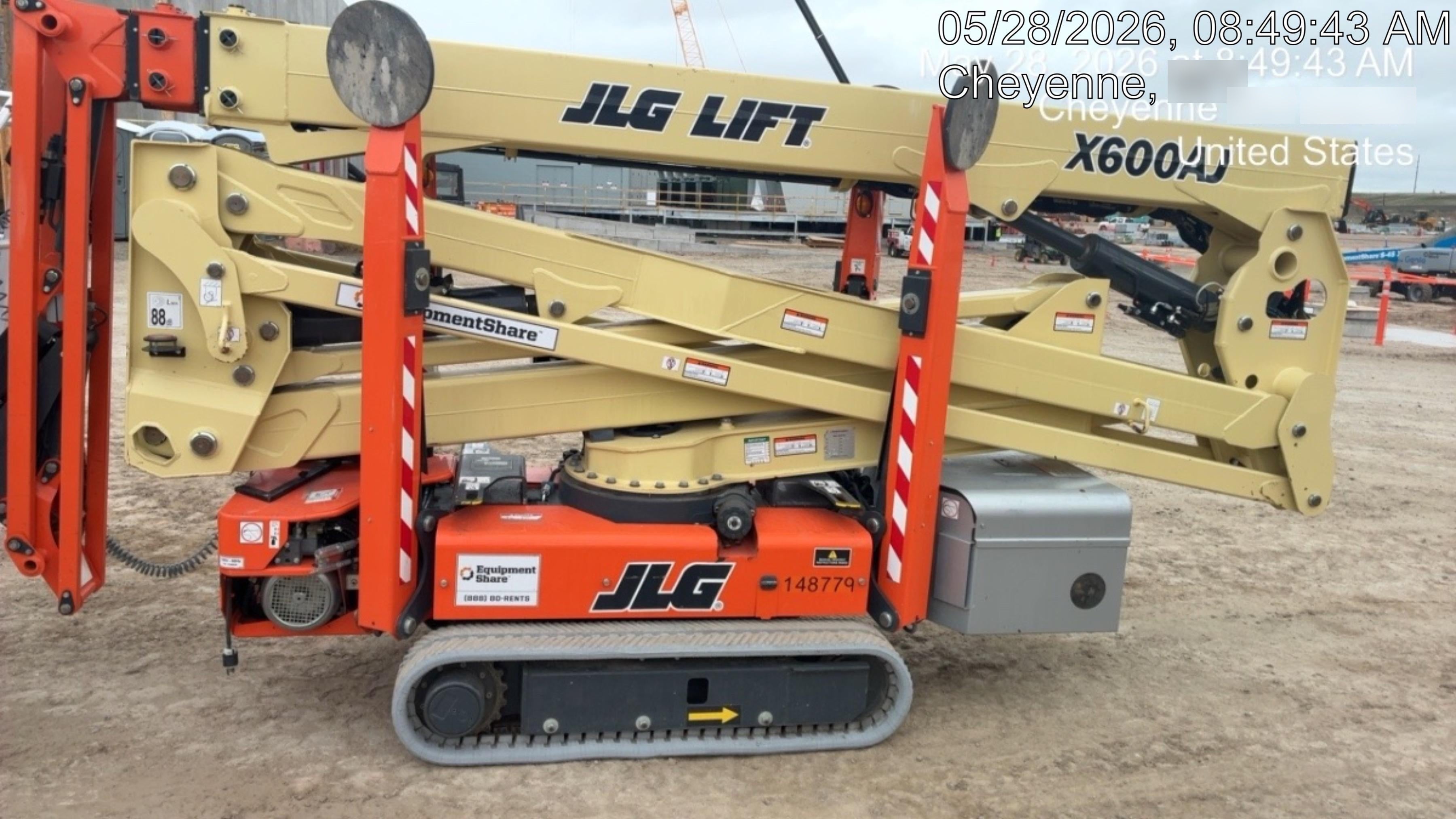 2021 JLG X600AJ