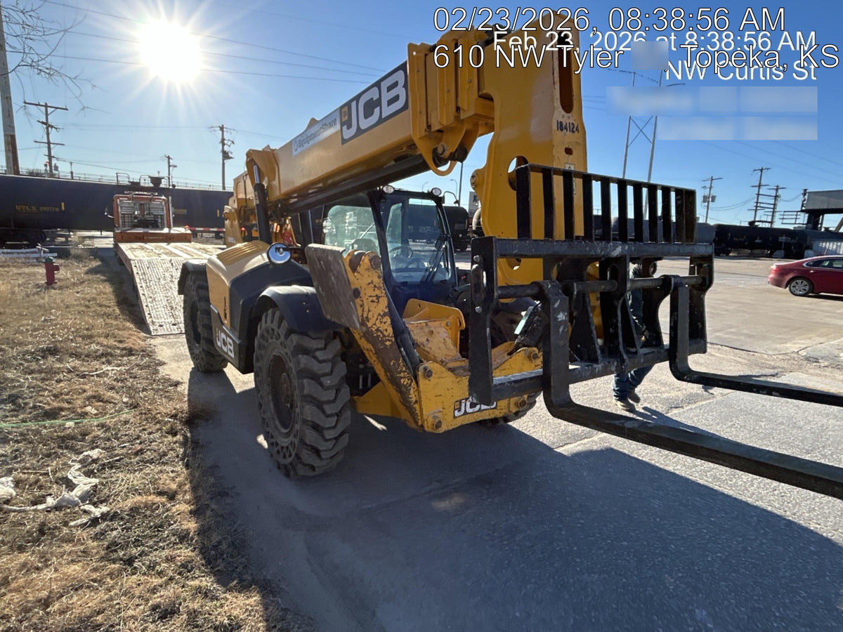2021 JCB 510-56