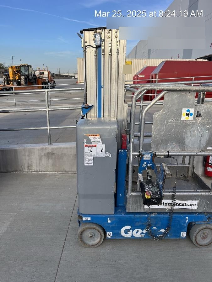 2019 GENIE GR-20