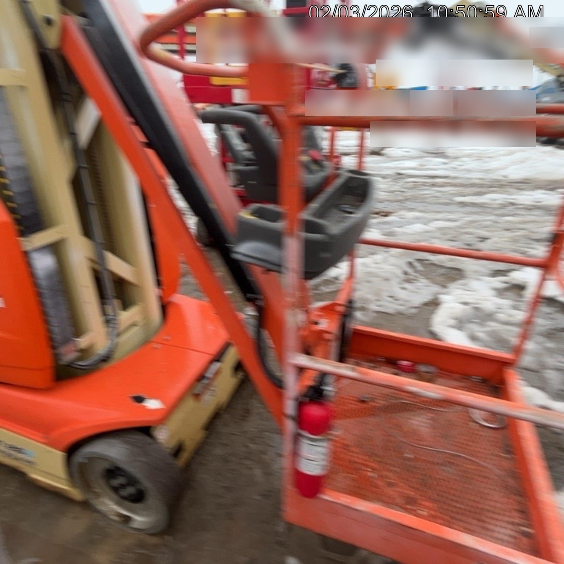 2022 JLG 26E