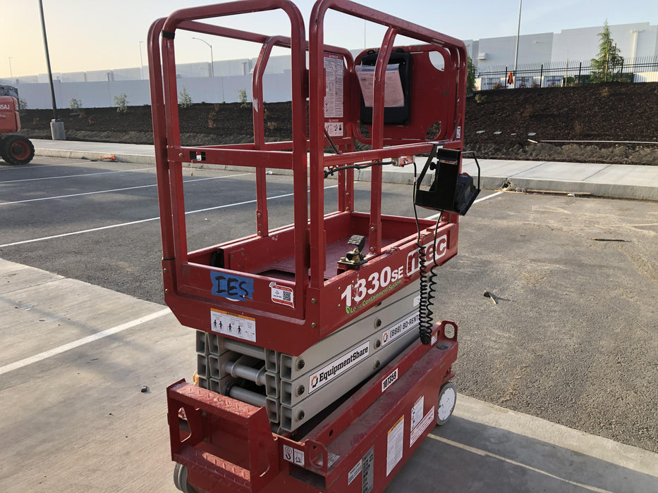 2020 MEC 1330SE Solid NM Tires, Steel Swing out Doors, LCS, Beacon, 900W Inverter