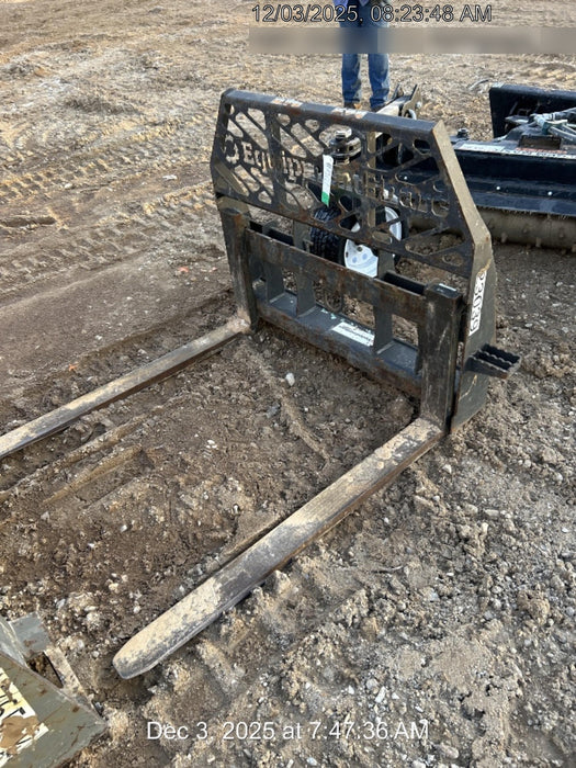 2022 PALADIN 48" Pallet Forks - Paladin
