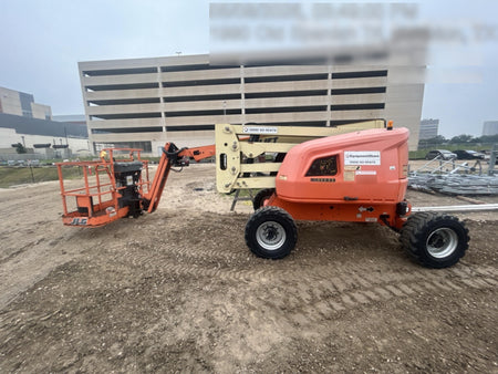 2019 JLG 450AJ