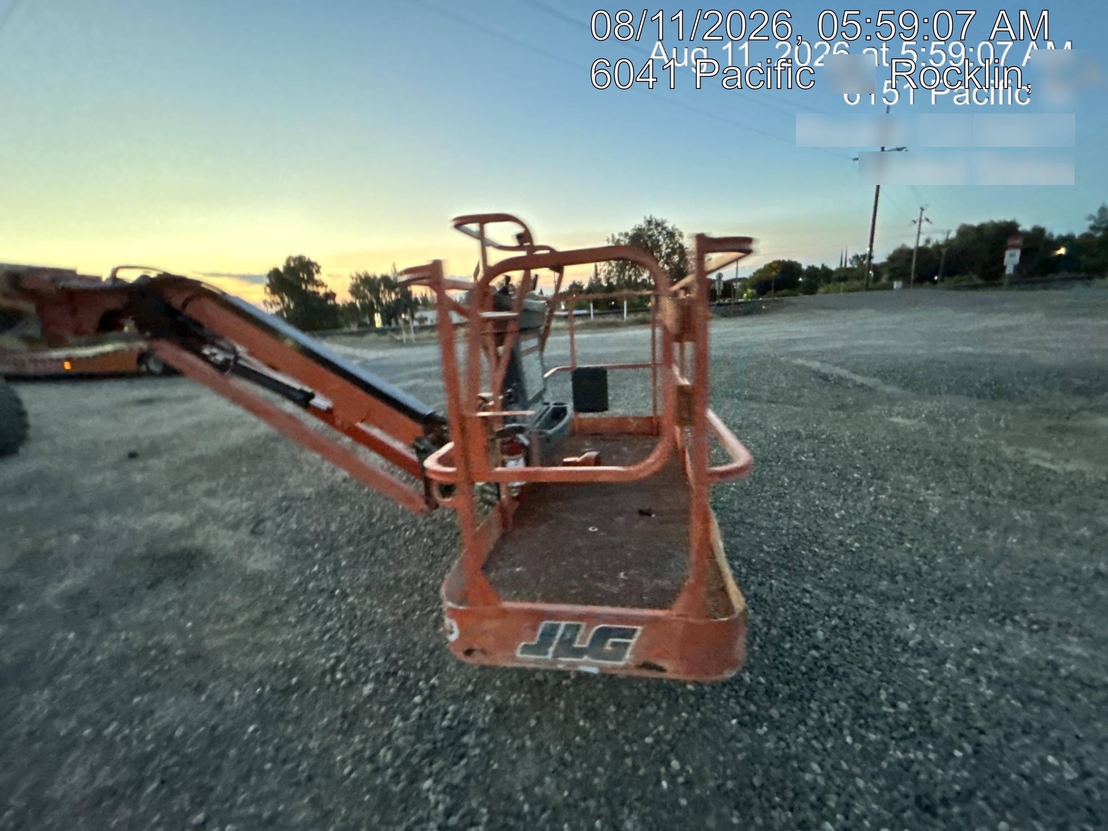 2020 JLG 660SJ