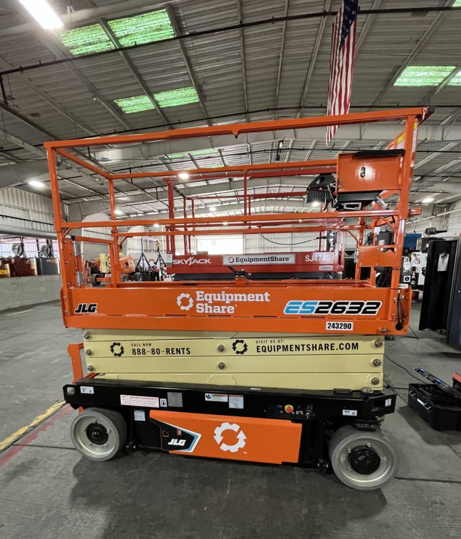 2022 JLG ES2632