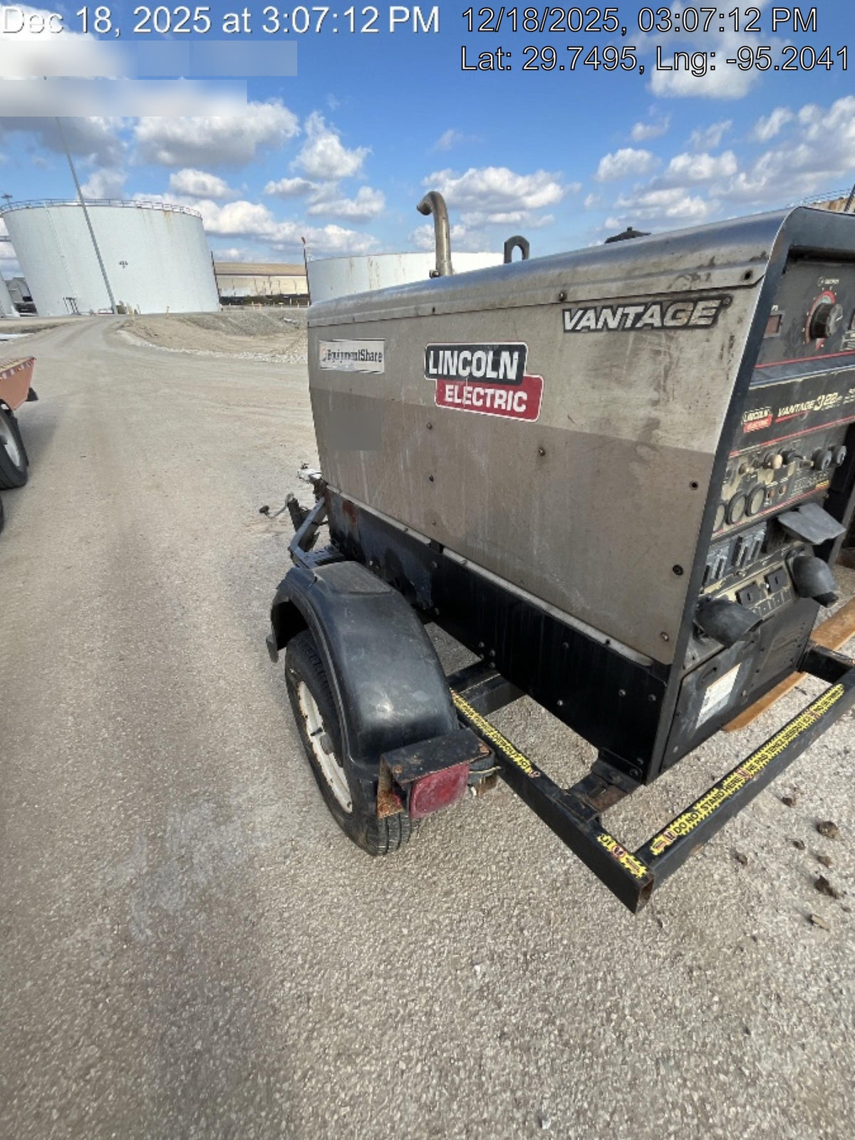 2019 Lincoln Electric Vantage 322 Lincoln Vantage 322 Welder w/Trailer, Light Kit, Cable Rack