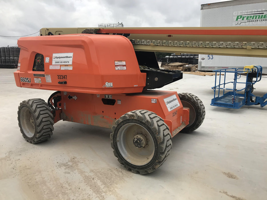 2019 JLG 660SJ