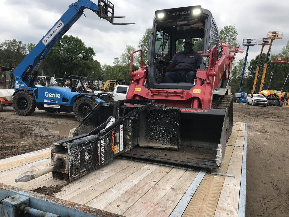 2023 TAKEUCHI TL10V2-CR