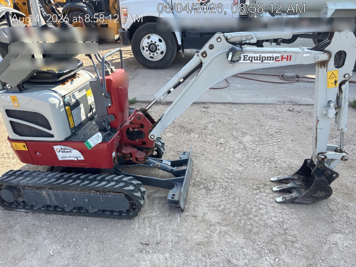 2022 TAKEUCHI TB210R