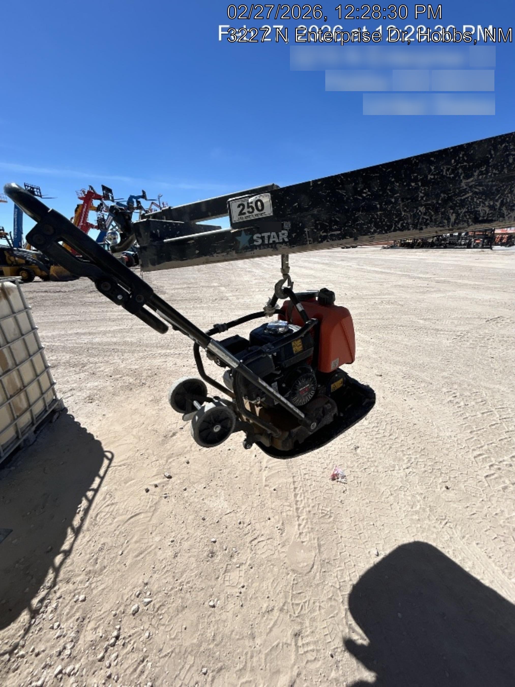 2025 HUSQVARNA LF75