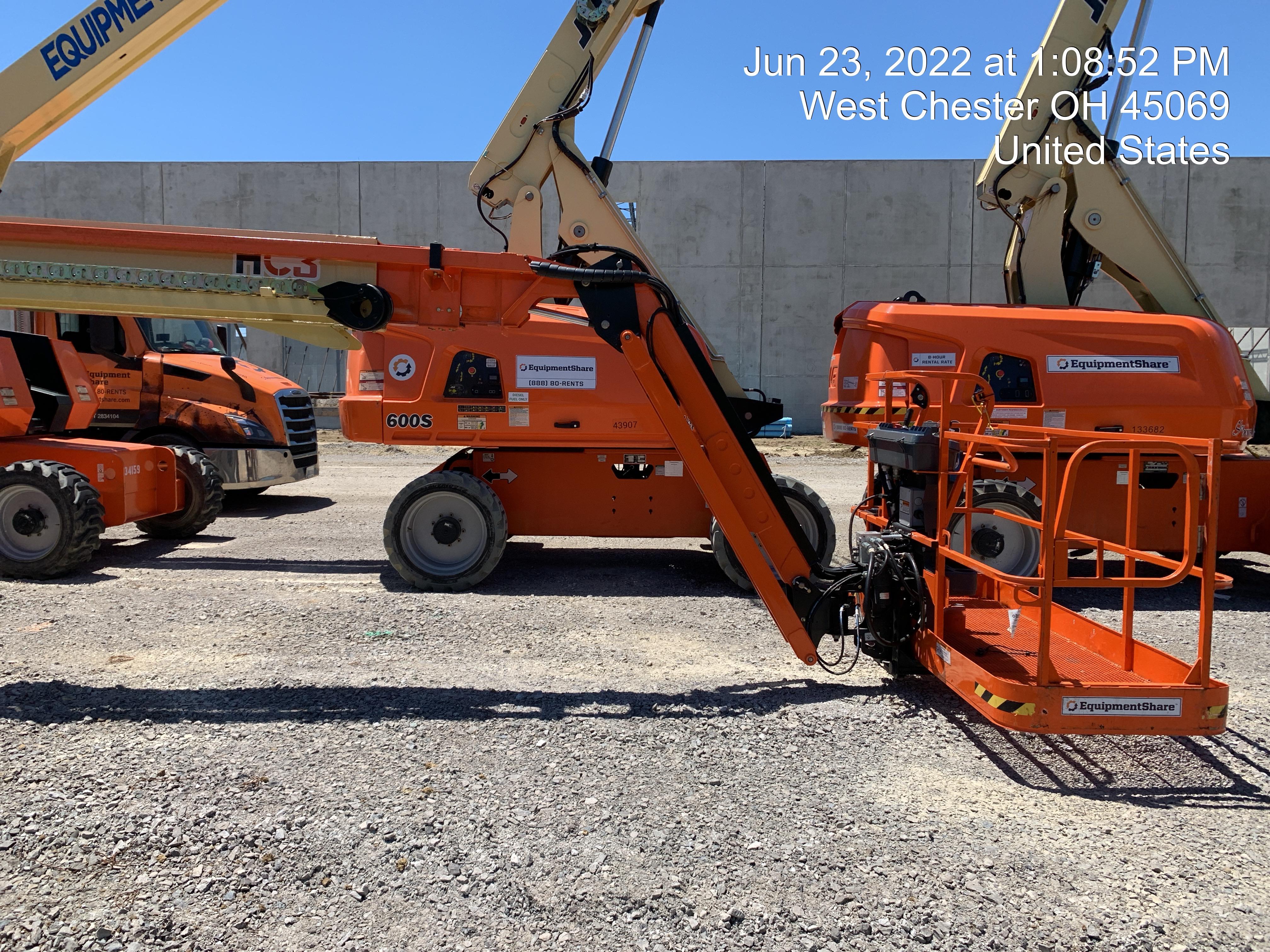 2021 JLG 660SJ HC3