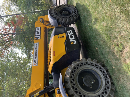 2020 JCB 509-42 Cab/Heat/Air, Solid Tires, Work Lights, Beacon, Aux Hydraulics, Back up Alarm, Lifting Eye, ES Decals