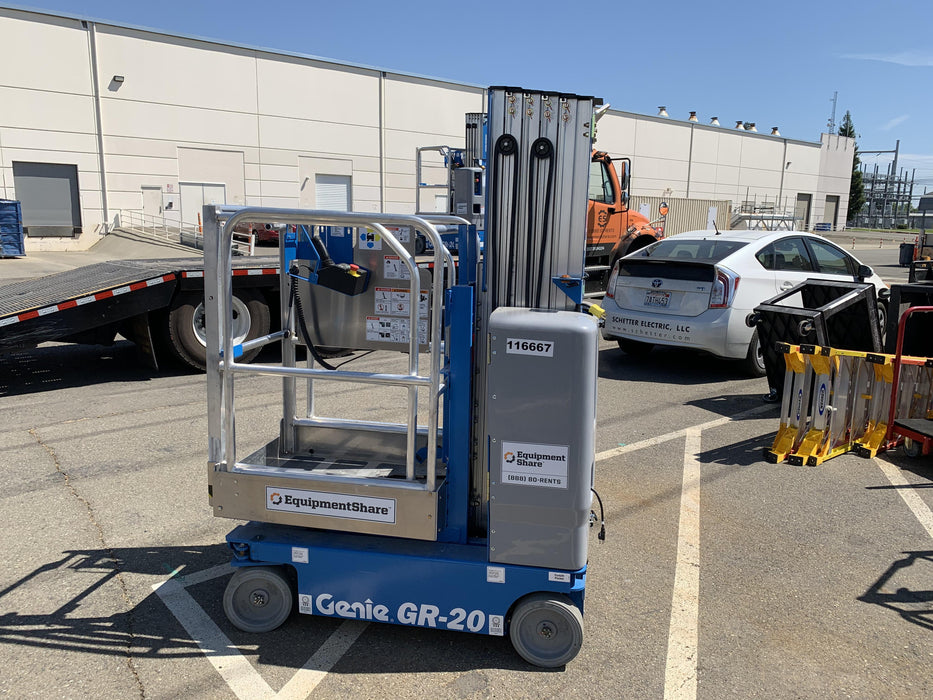 2020 GENIE GR-20