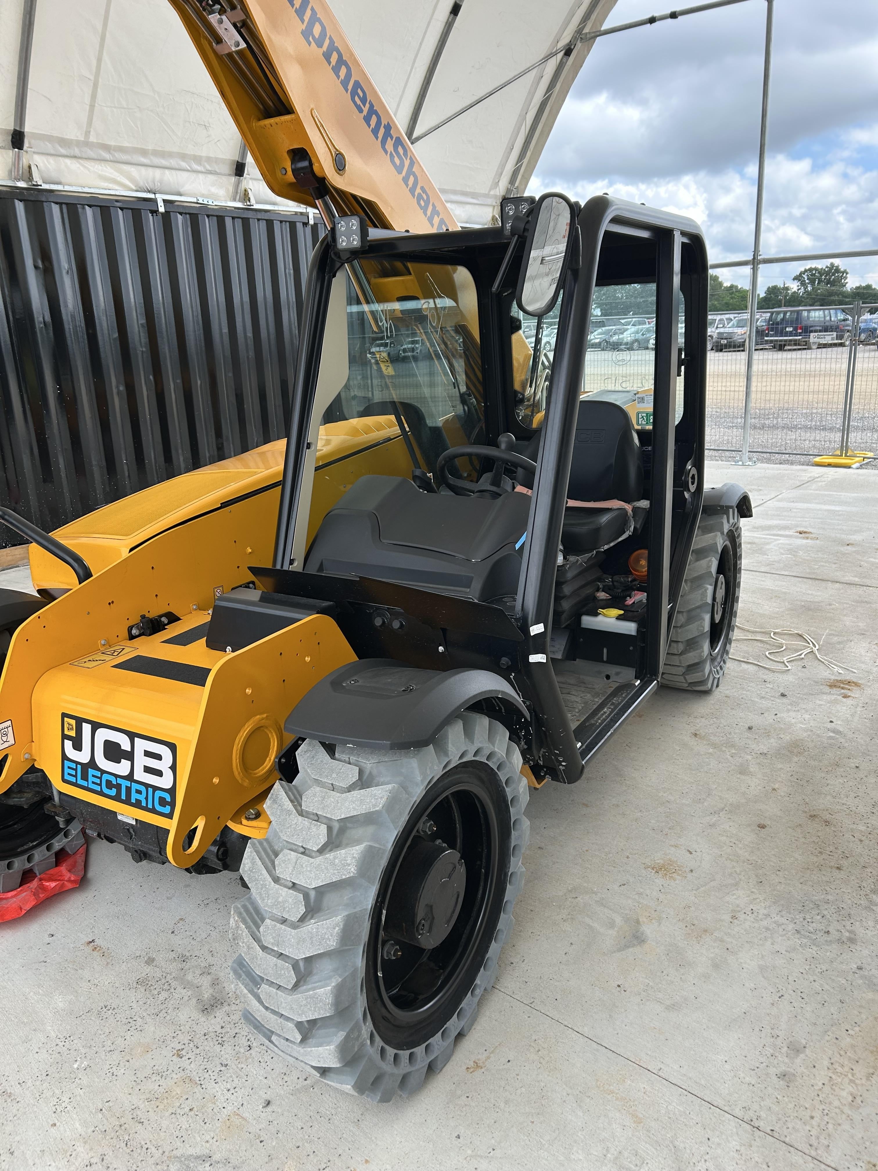 2025 JCB 505-20E