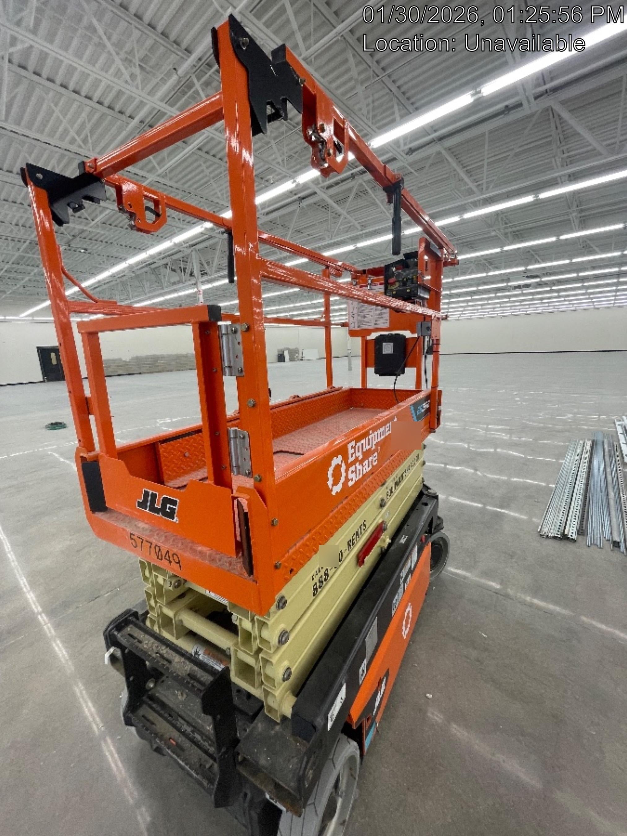 2025 JLG ES1932