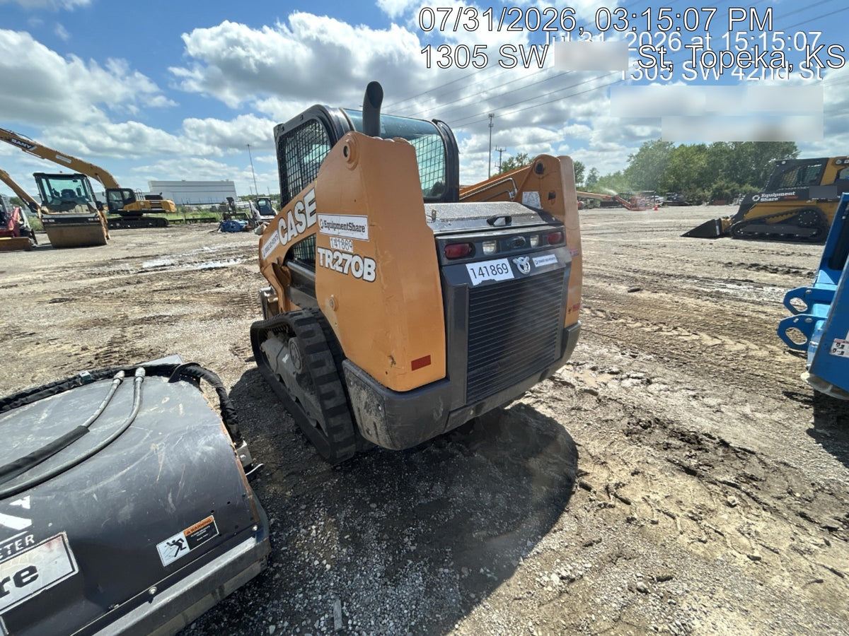 2021 CASE TR270B