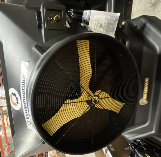 2024 BIG ASS FANS Cool Space 400