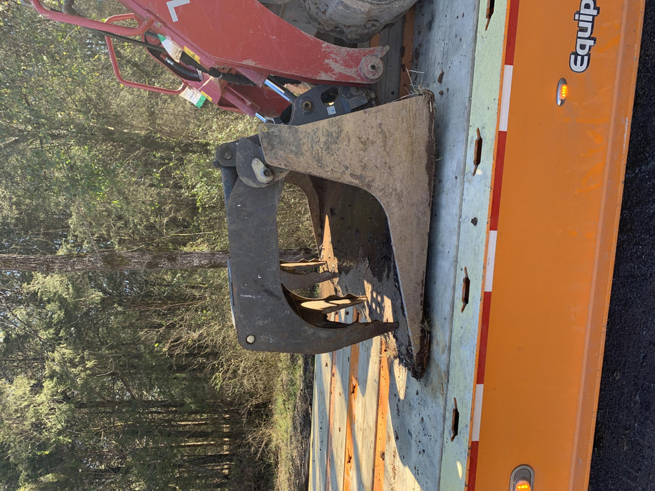 2018 PALADIN 76" Scrap Grapple Bucket - Paladin