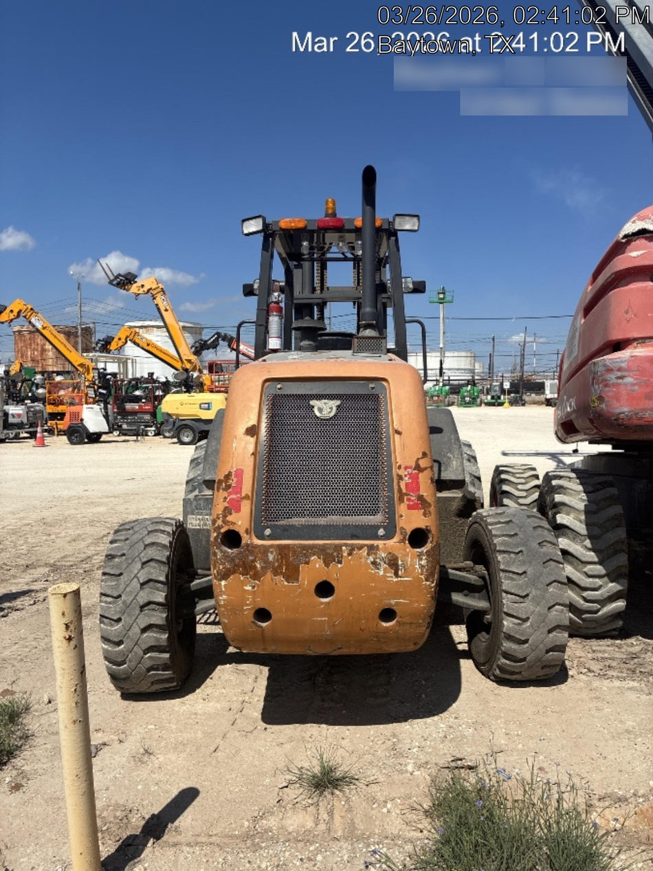 2019 CASE 588H