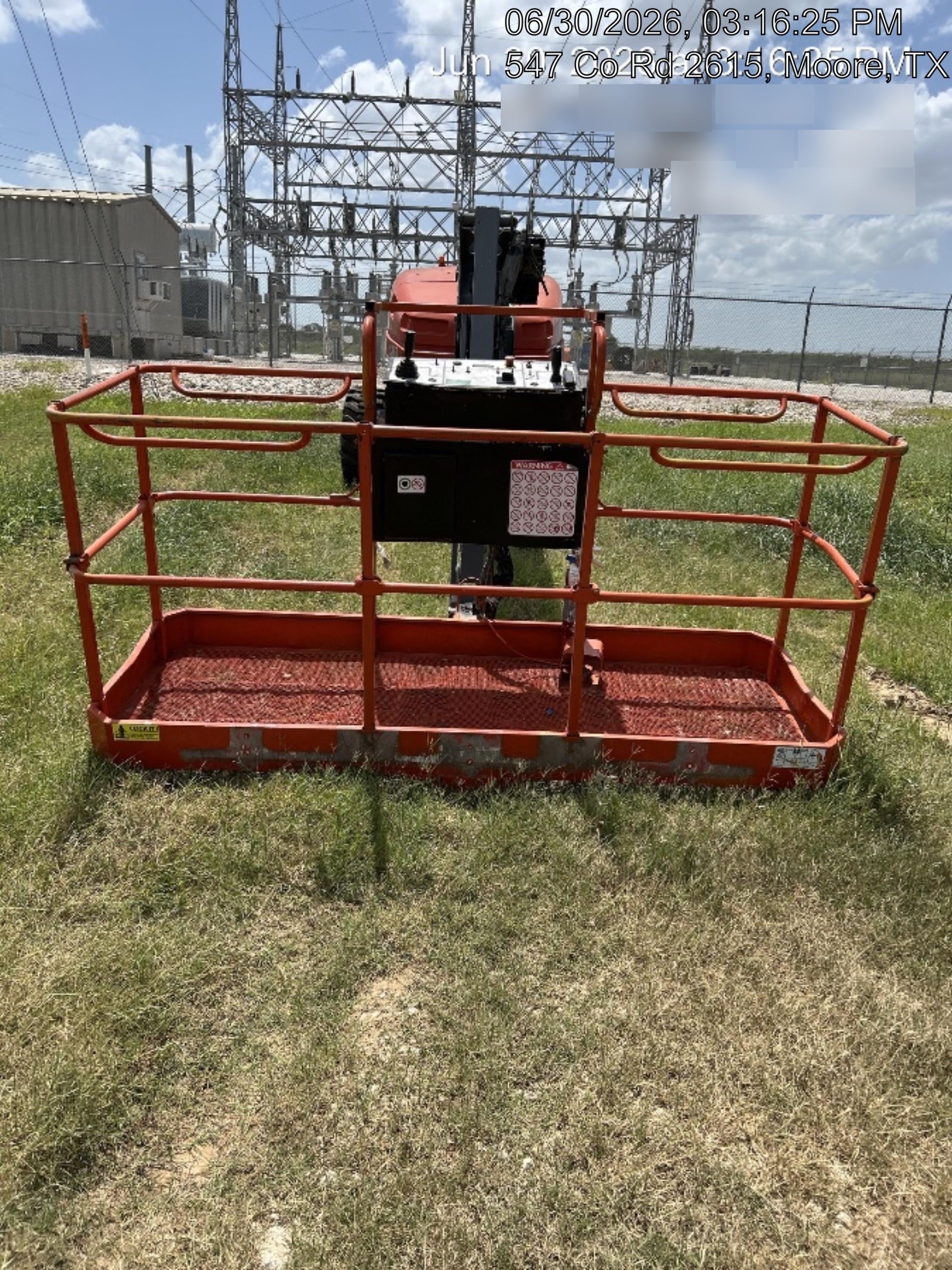 2017 SKYJACK SJ66T