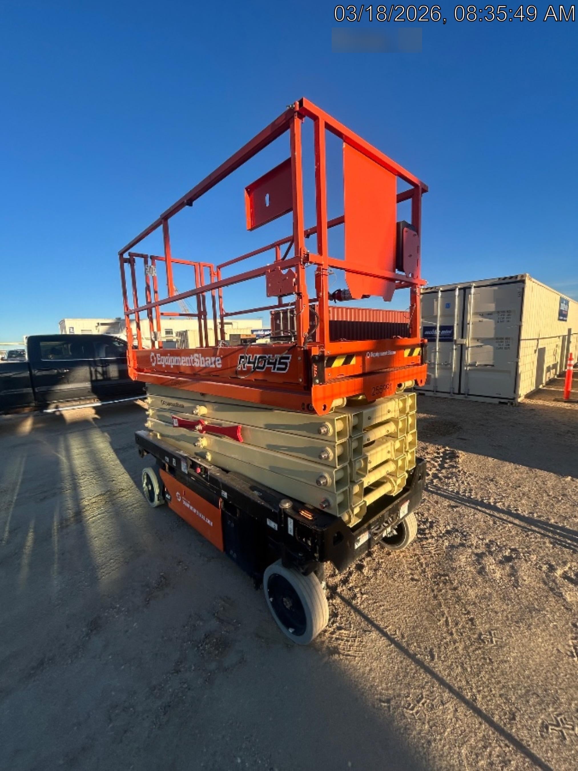 2022 JLG R4045