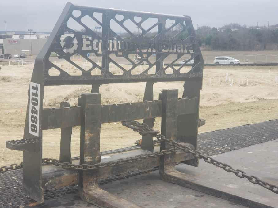 2020 EMKAY 48" Pallet Forks - Emkay