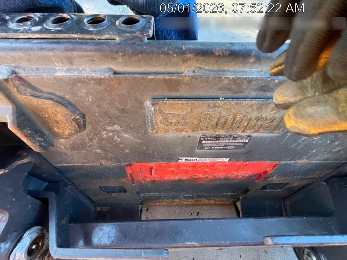 2023 CASE SV185