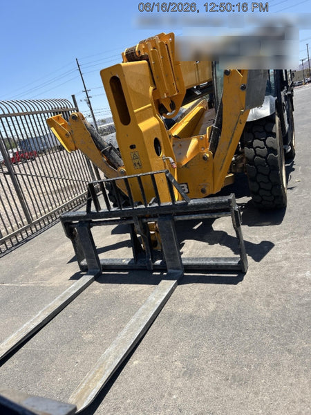 2025 JCB 512-56