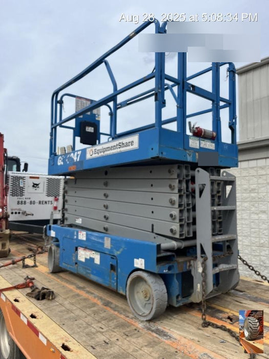 2019 Genie GS-4047 Folding rails with half height swing gate