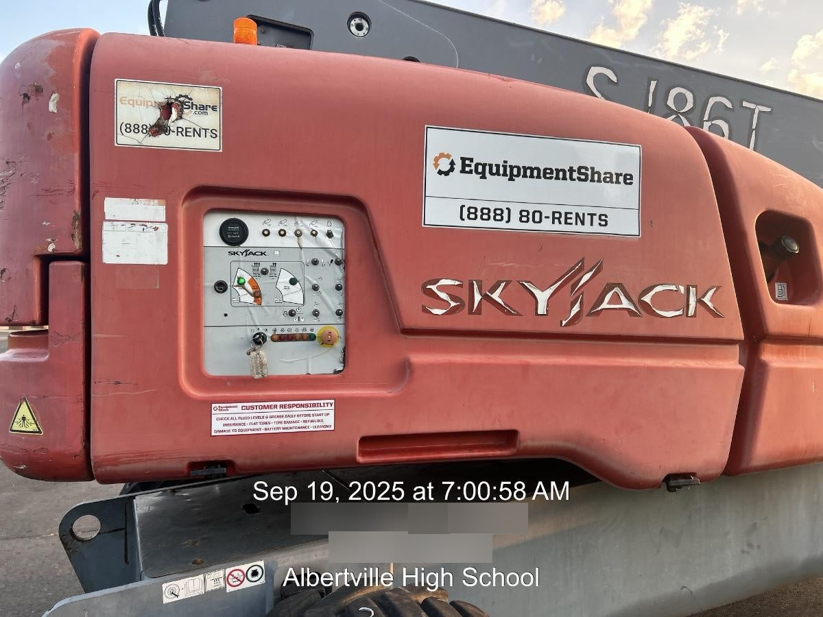 2016 SKYJACK SJ86T