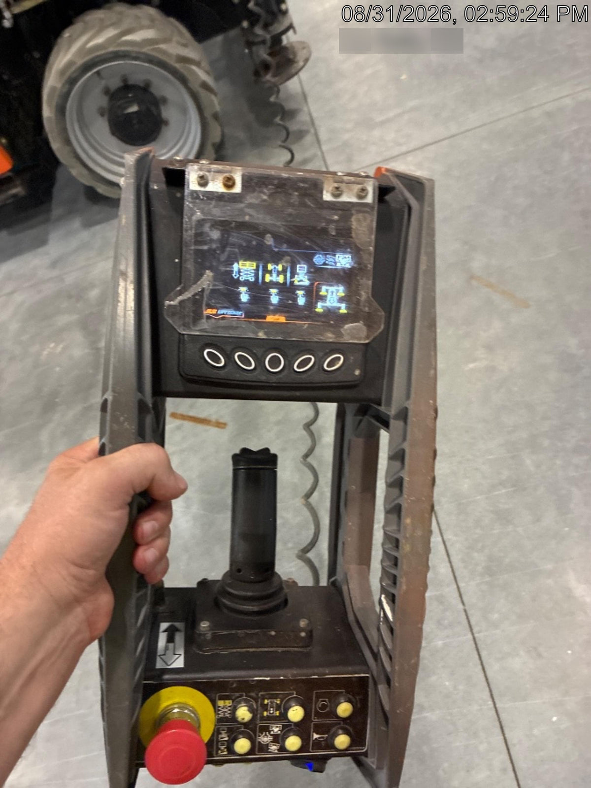 2022 JLG RT4069