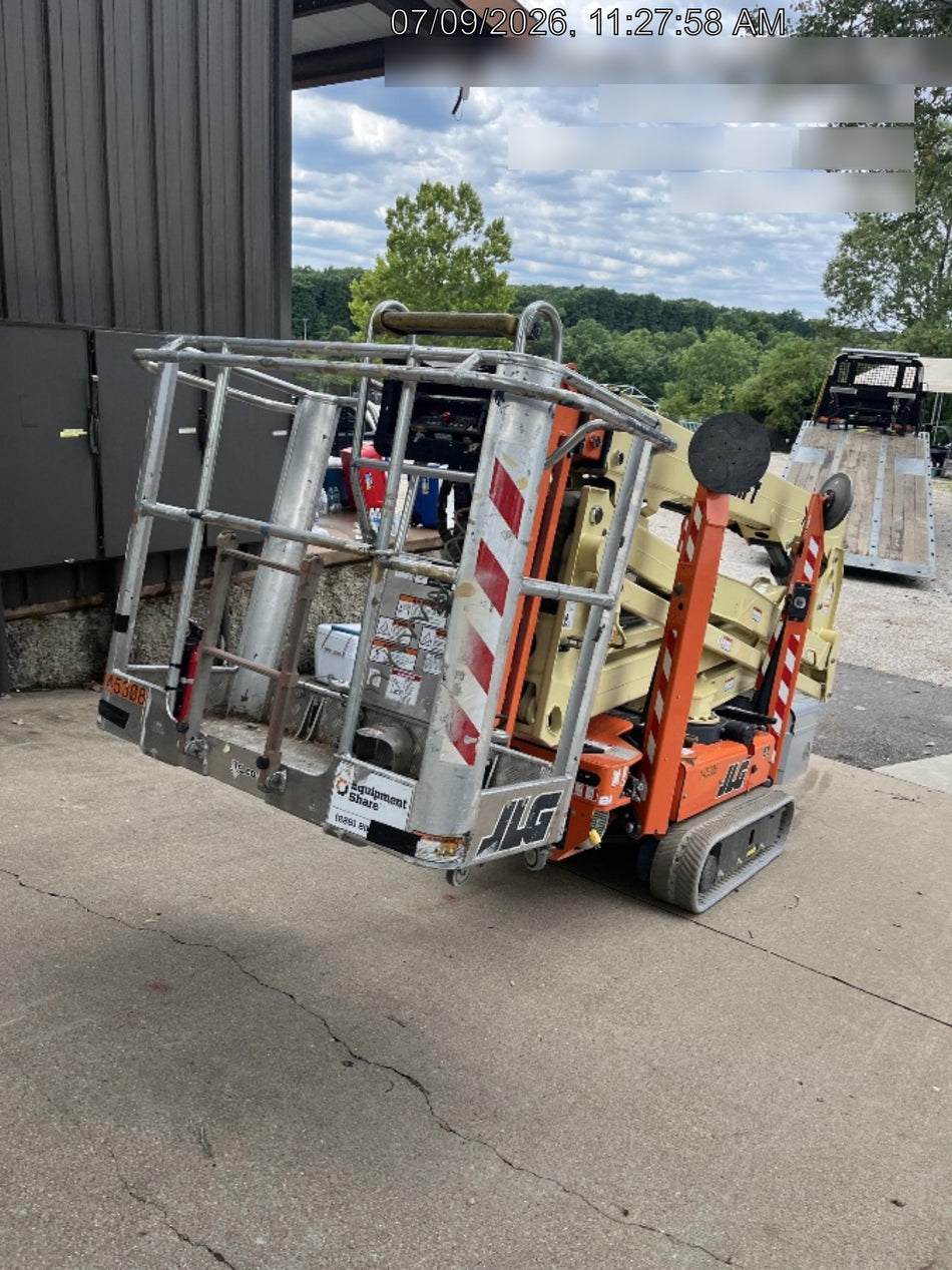 2021 JLG X600AJ