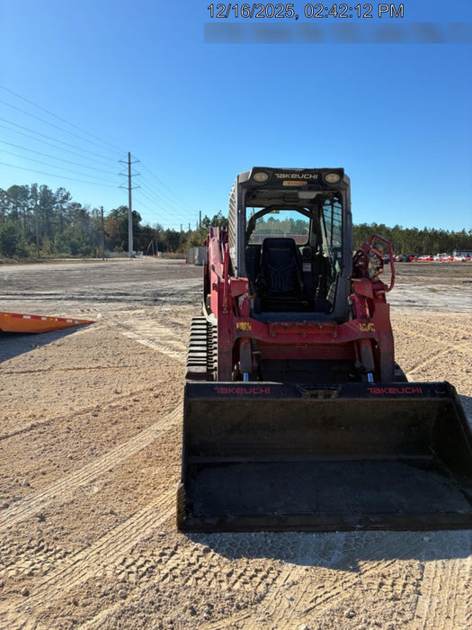 2018 TAKEUCHI TL12V2-CR